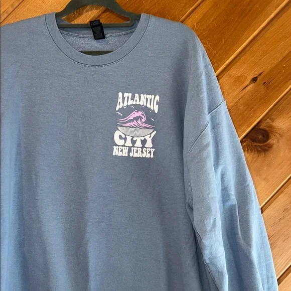 Atlantic City New Jersey Save the Turtles blue crewneck sweatshirt - Picture 2 of 4